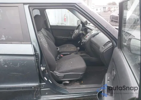 2011 Kia Soul + z USA, uszkodzony, nr VIN KNDJT2A24B7207041